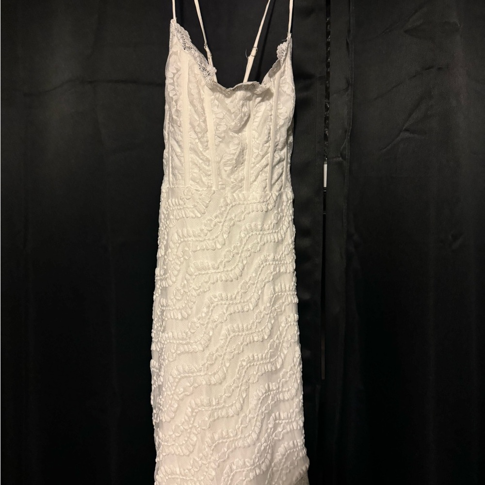 Selfie Leslie Ivory Lace Dress